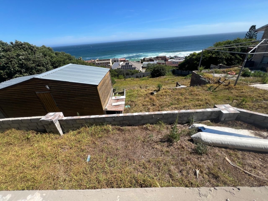 0 Bedroom Property for Sale in Beachview Eastern Cape